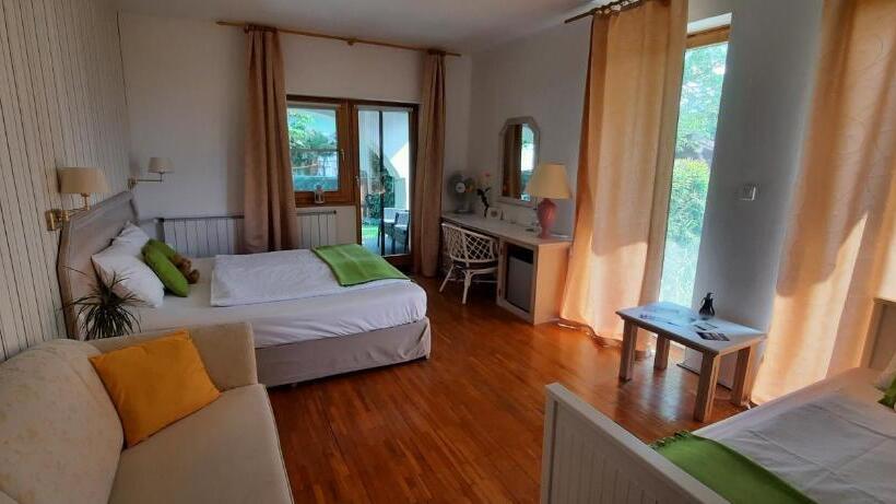 家庭间, Belysium Bed & Breakfast Panzió