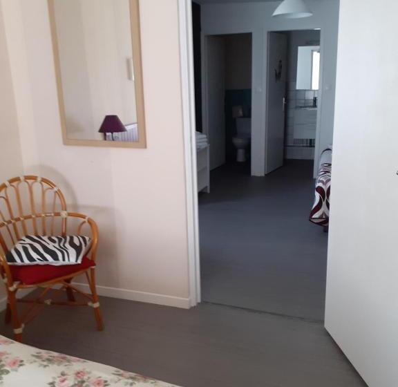 غرفة عائلية, Bonsejour