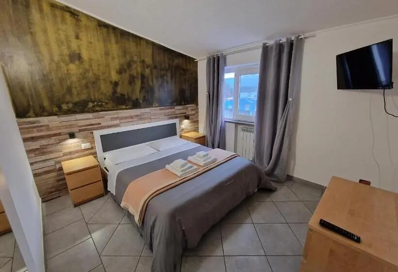スタンダードルーム, B&b Fr House Affittacamere Colleferro