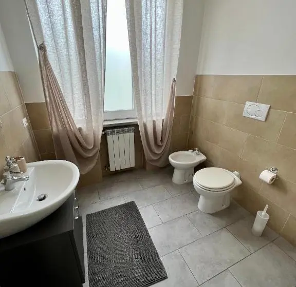 スタンダードルーム, B&b Fr House Affittacamere Colleferro