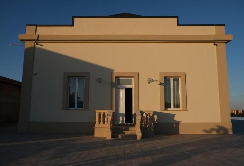 سوییت با چشم‌انداز باغ, Dimora Savarino Marzamemi Suites With Pool