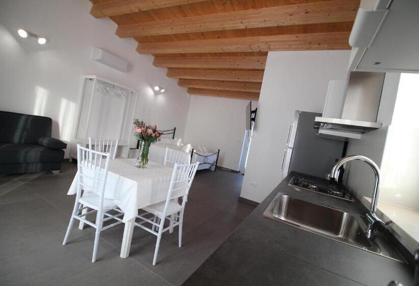 家庭套房, Dimora Savarino Marzamemi Suites With Pool