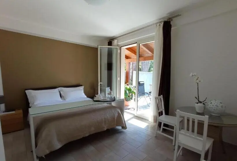 テラス付きスタンダードルーム, B&b Casa Althea