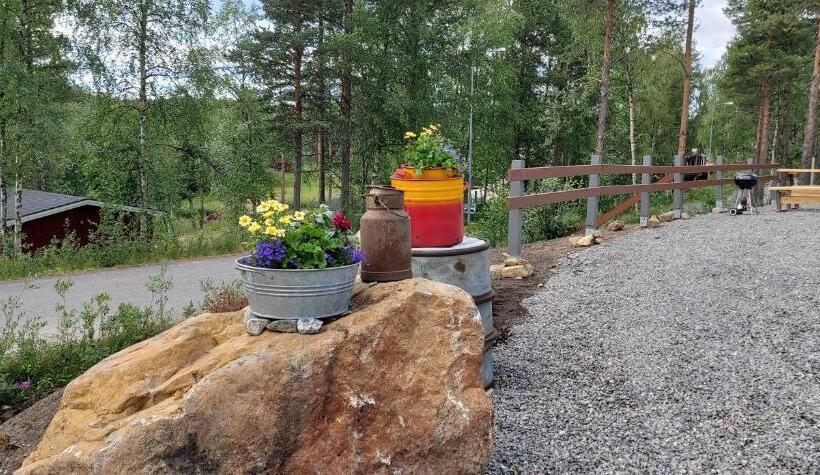 标准间, Hillside Rooms