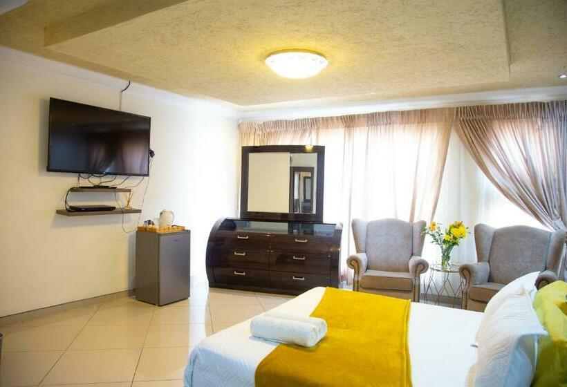 اتاق سوپریور, Angelocean Guest House