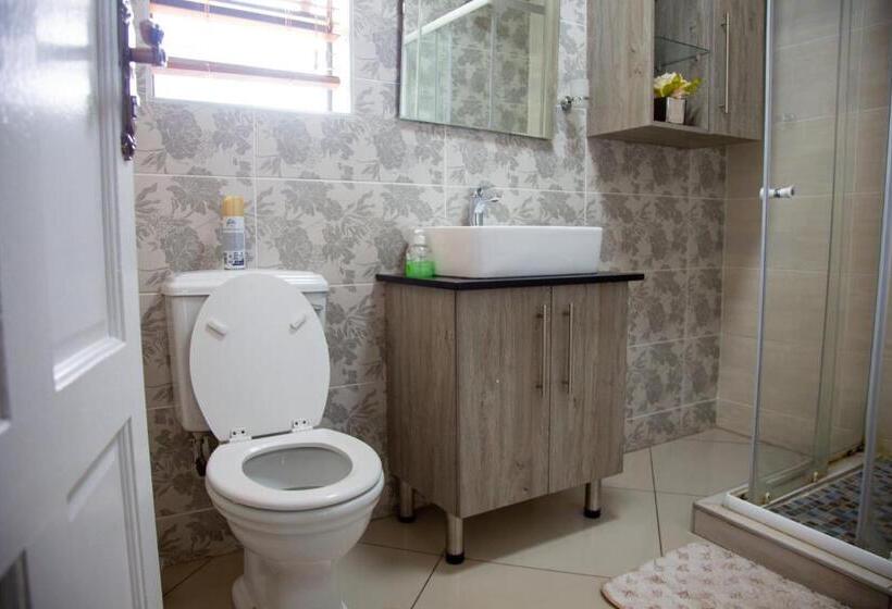 اتاق استاندارد, Angelocean Guest House