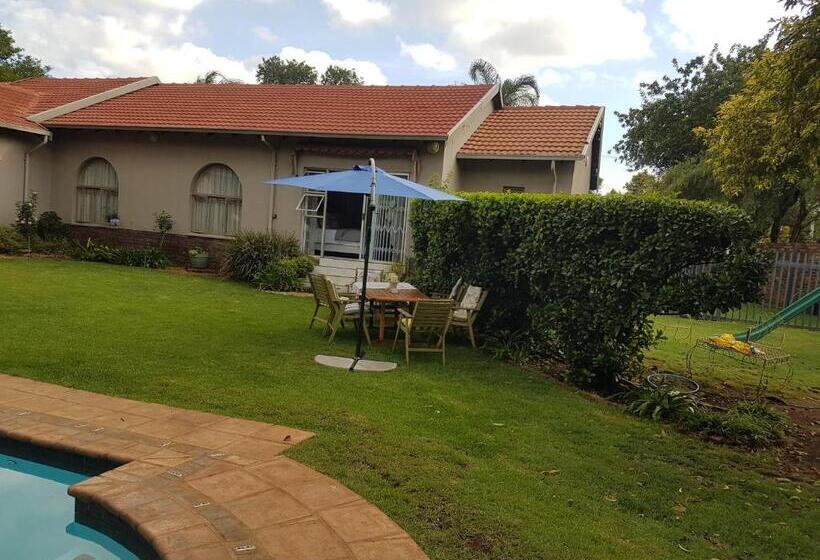 Номер Deluxe, Roosboompies Guest Suite