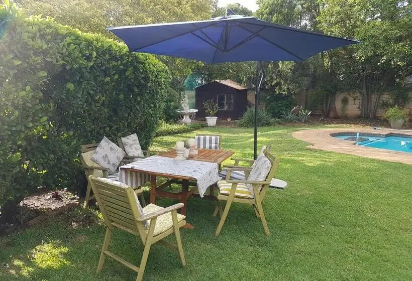 اتاق لوکس, Roosboompies Guest Suite