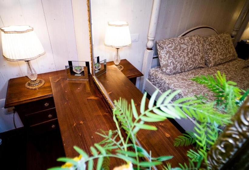 Номер Стандарт Вид на Сад, La Valle Del Cristallo Wellness & Charme