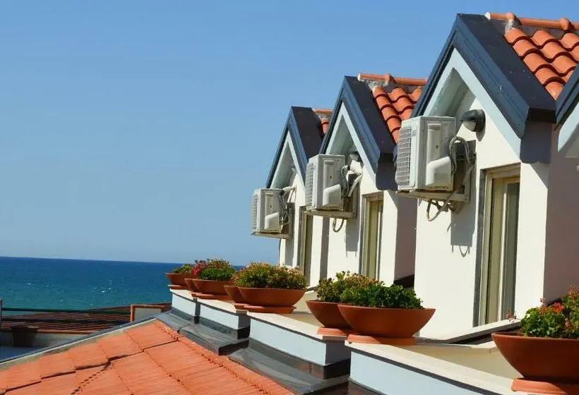 Standard-huone, Isolabella