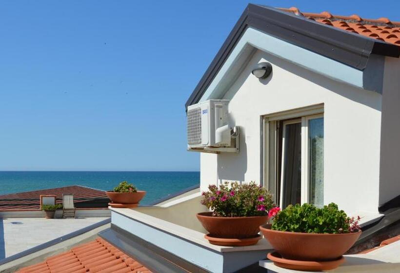 חדר סטנדרט יחיד, Isolabella