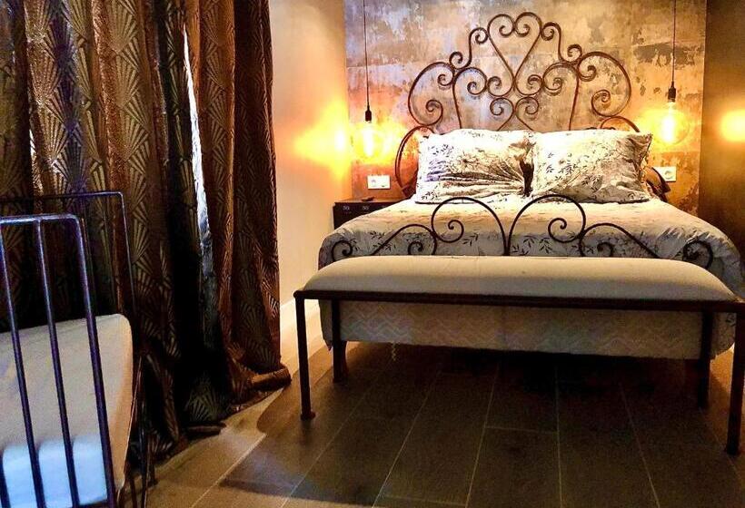 Apartamento Superior 1 Dormitório, Le Dupe