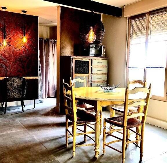 Apartamento Superior 1 Dormitório, Le Dupe