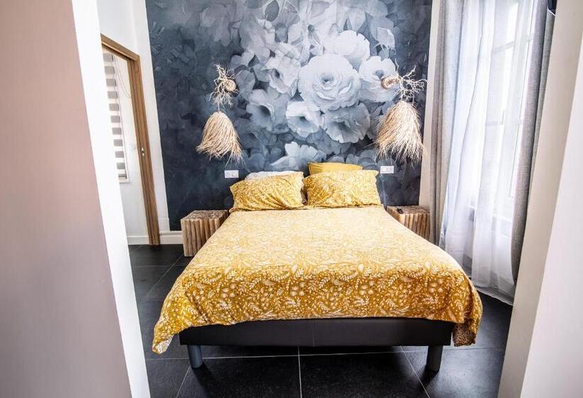 Quarto Estandar, Le Dupe