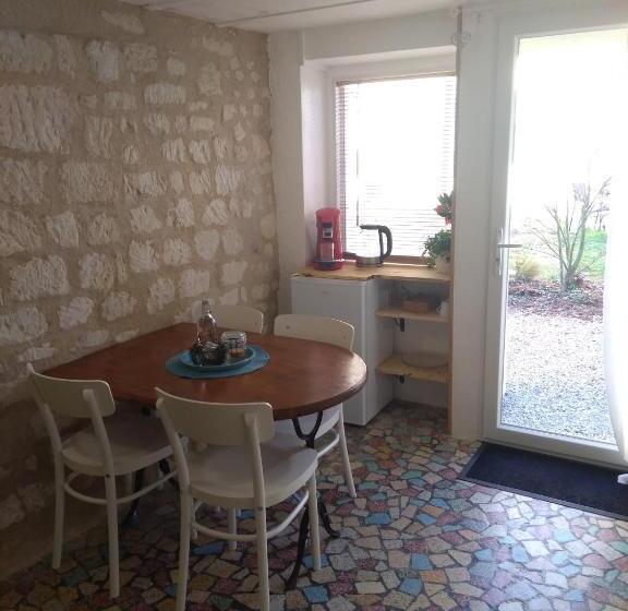 Family Suite, Magnolias