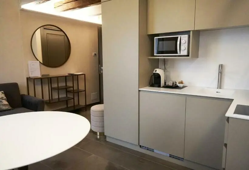 キングサイズベッドのデラックスルーム, Palazzetto Dieda