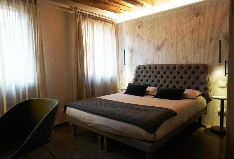 标准间, Palazzetto Dieda