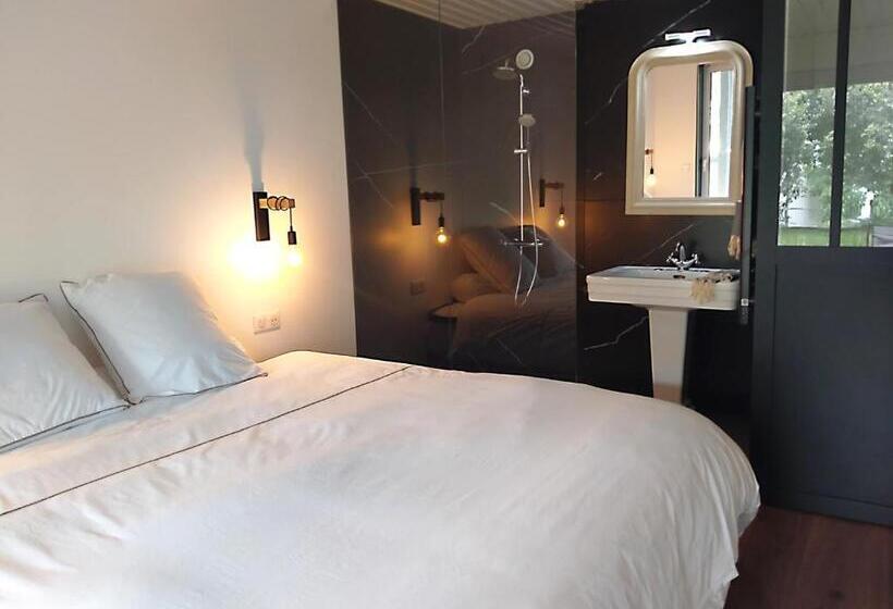 디럭스 스튜디오, Mimis House