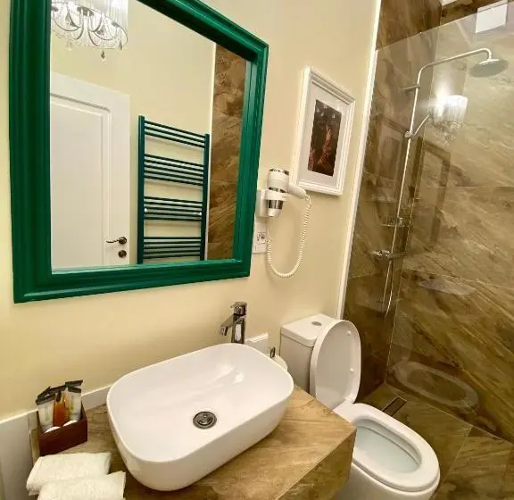 اتاق استاندارد با تخت بزرگ, Venetian Bucharest
