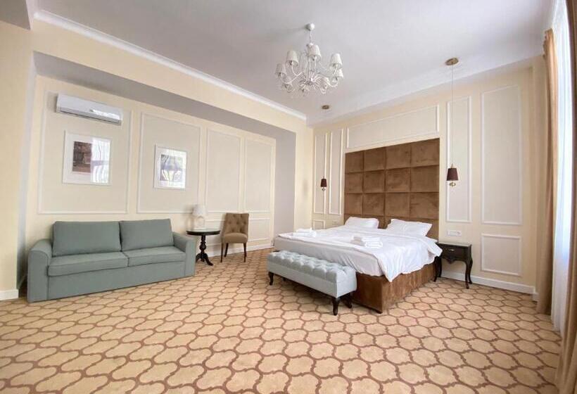 اتاق سوپریور با تخت بزرگ, Venetian Bucharest