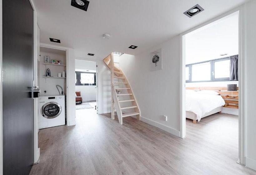 جناح 3 غرف نوم, Lvm Stays