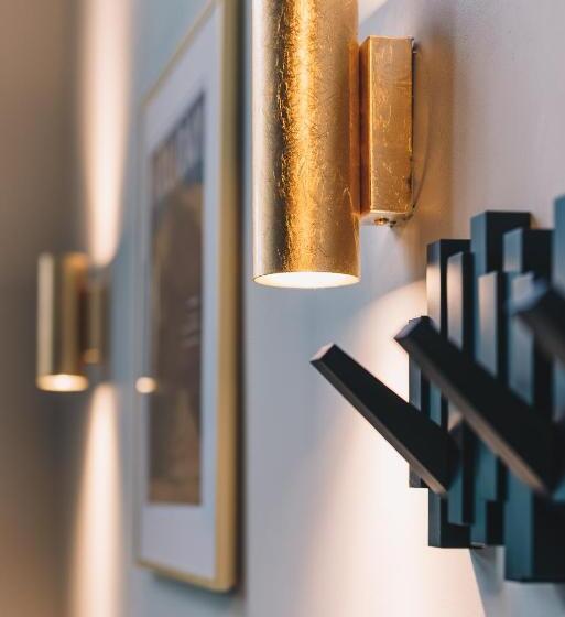 غرفة قياسية داخلية, Lvm Stays