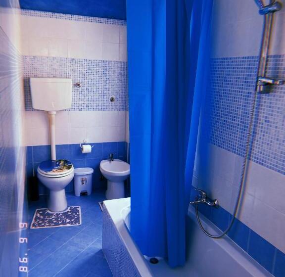 غرفة قياسية حمام مشترك, La Casa Del Giglio