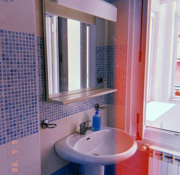 غرفة قياسية حمام مشترك, La Casa Del Giglio