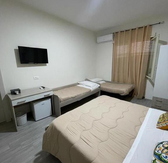 اتاق استاندارد چهار تخته, Le Camere Del Villaggio