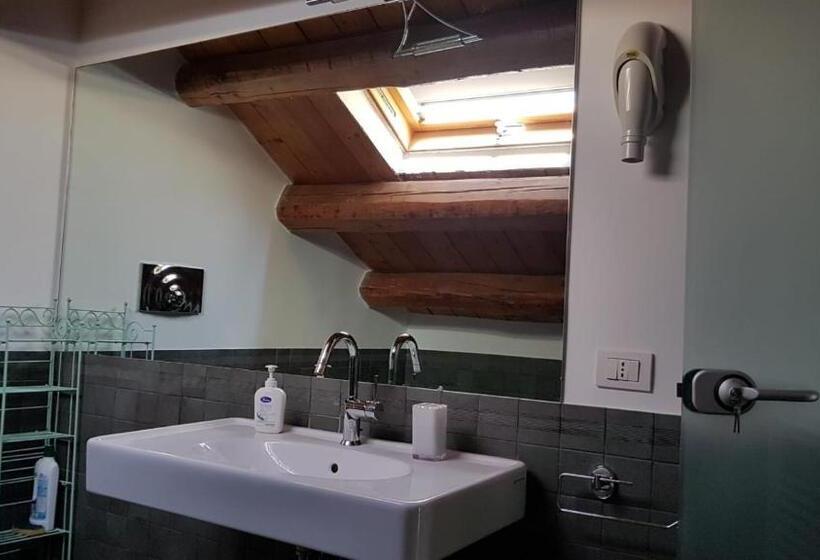 디럭스 룸, Giunti Agriturismo & Camere