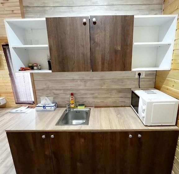 Standard Værelse, Magic Box