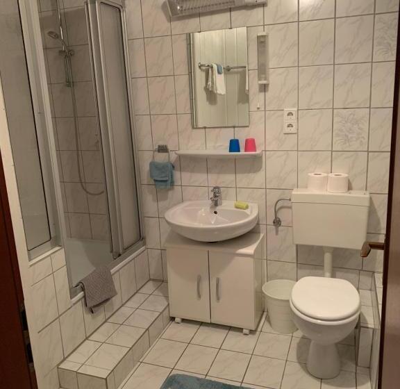 标准间, Idyllisches Zimmer In Ruhiger Lage Boppard Am Rhein