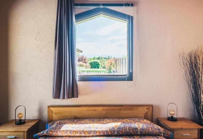 Номер Стандарт Вид на Бассейн, Il Casotto Nelle Langhe