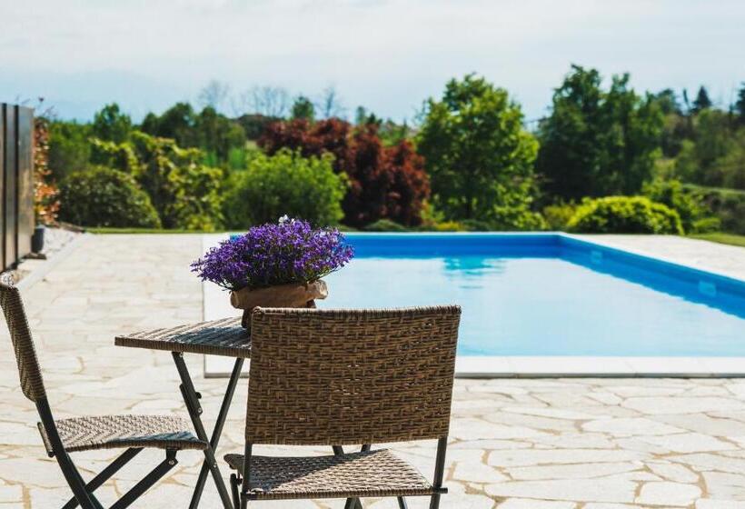 חדר סטנדרט נוף לבריכה, Il Casotto Nelle Langhe