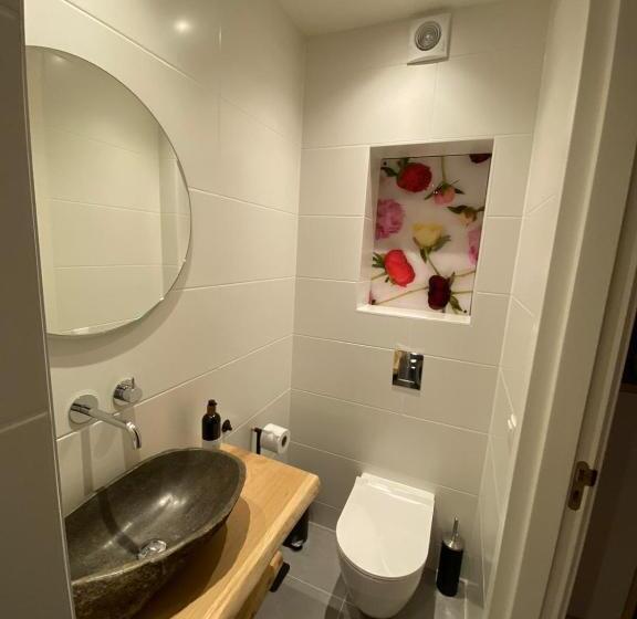 غرفة ديلوكس, Paauwze