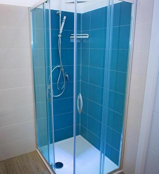 اتاق استاندارد با چشمانداز کوهستان, Mbaccimari B&b