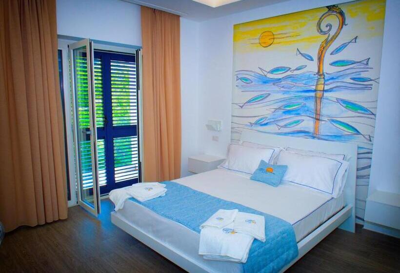 اتاق استاندارد با چشمانداز کوهستان, Mbaccimari B&b