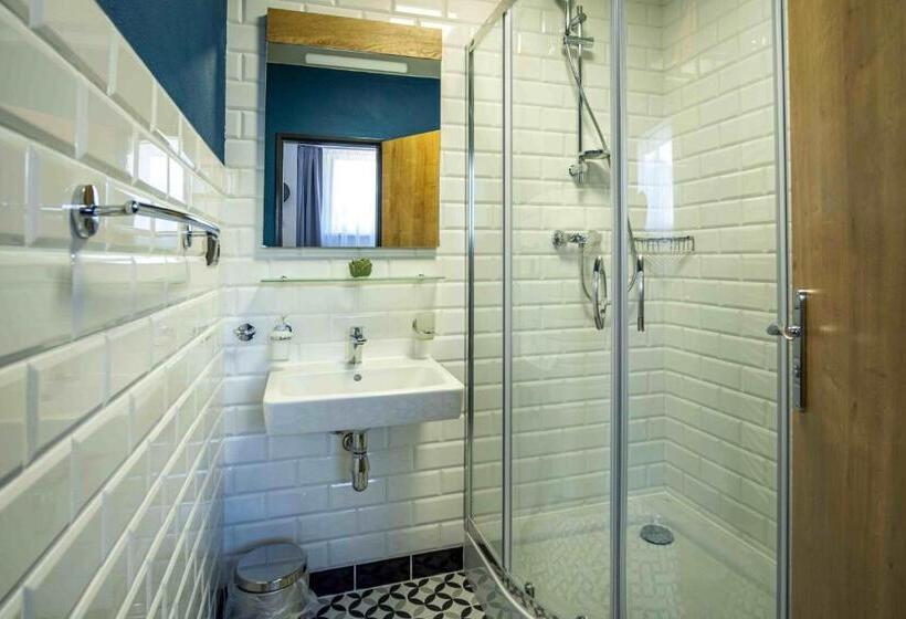 חדר דלוקס, Penzión Mamut Revúca