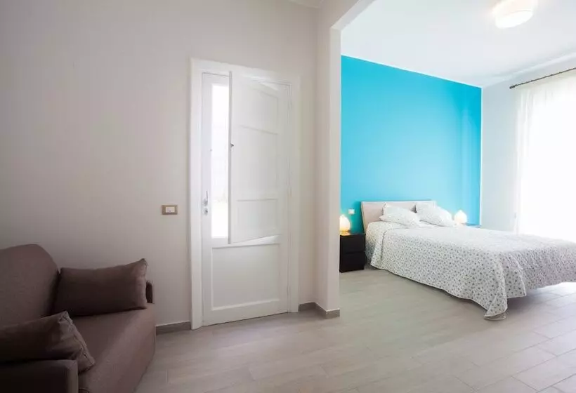 اتاق سوپریور سه تخته, B&b Il Sole Blu