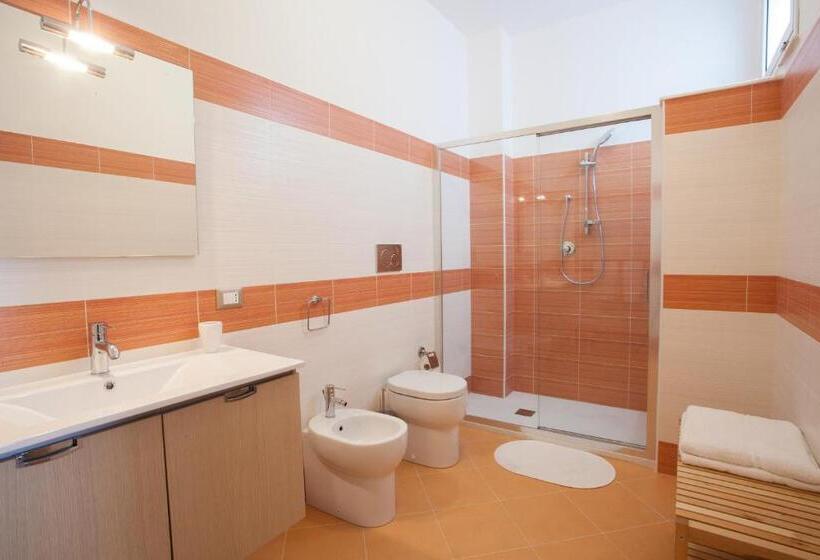 غرفة سوبيريور ثلاثية, B&b Il Sole Blu