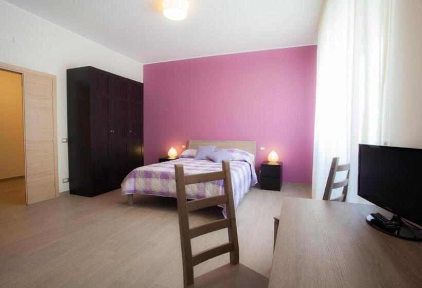 غرفة سوبيريور ثلاثية, B&b Il Sole Blu