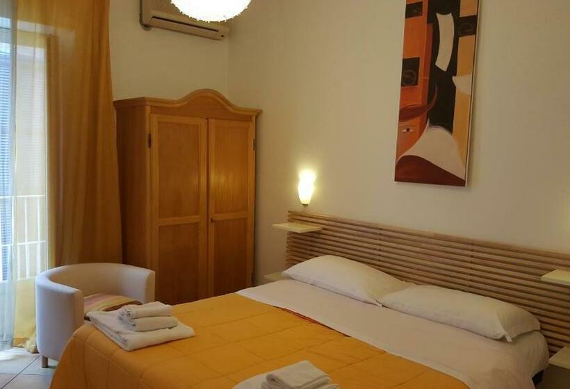 Chambre Standard, Bed And Breakfast I Vicoletti Di Napoli