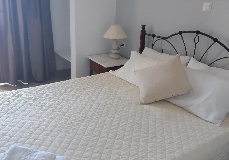 スタンダードルーム, Emmanouela Studios & Villas