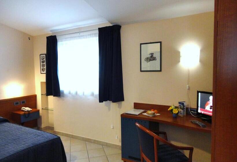 חדר סופריור עם טרסה, 1000 Miglia