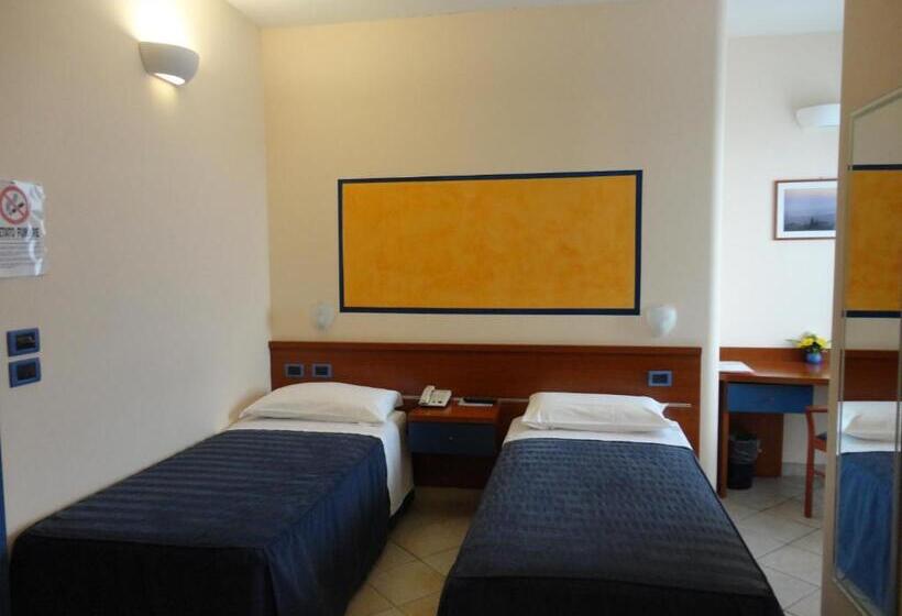 חדר סטנדרט, 1000 Miglia