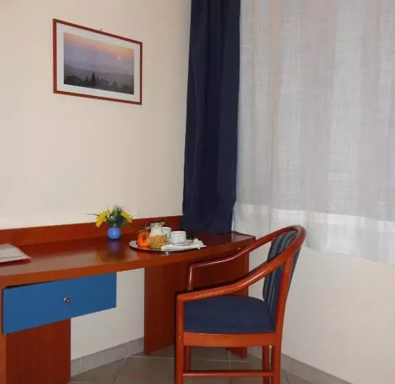 Standard Single Room