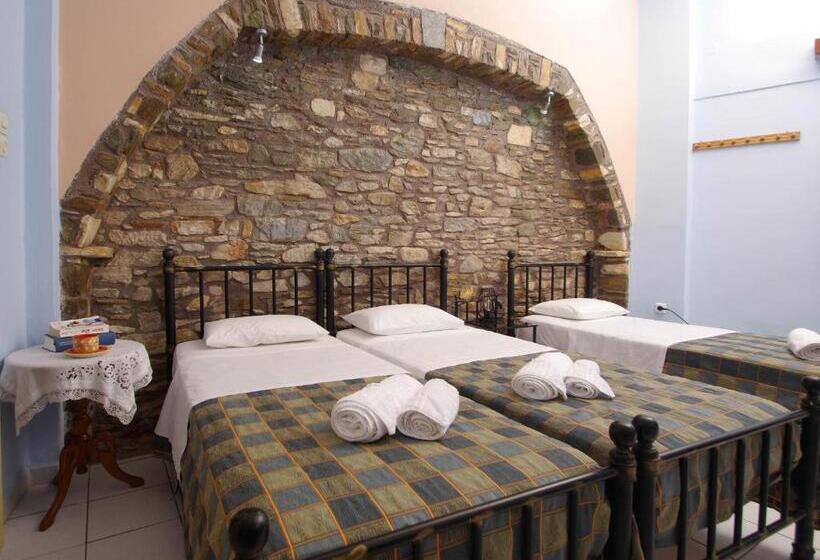 اتاق استاندارد سه نفره, Pefkakia Park