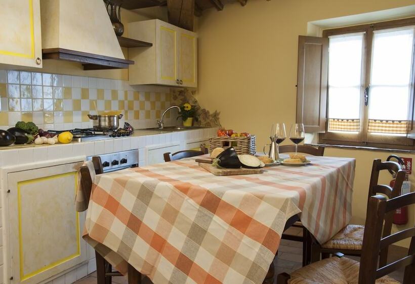 침실 1개 아파트, Croce Di Bibbiano