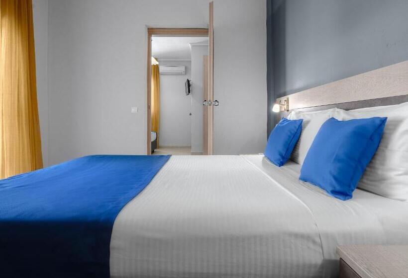 Family Suite, Stratos