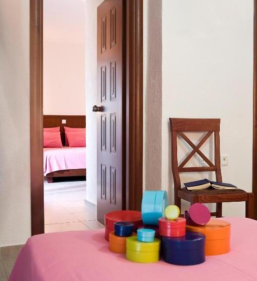 סוויטה משפחתית, Stratos